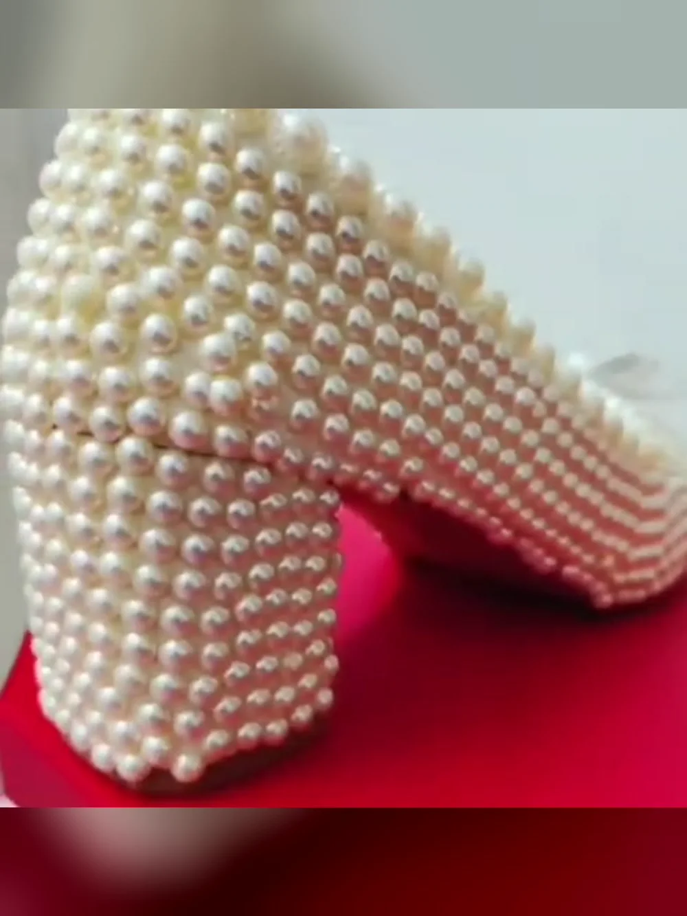 Pearl Work Block Heels, photograph 3